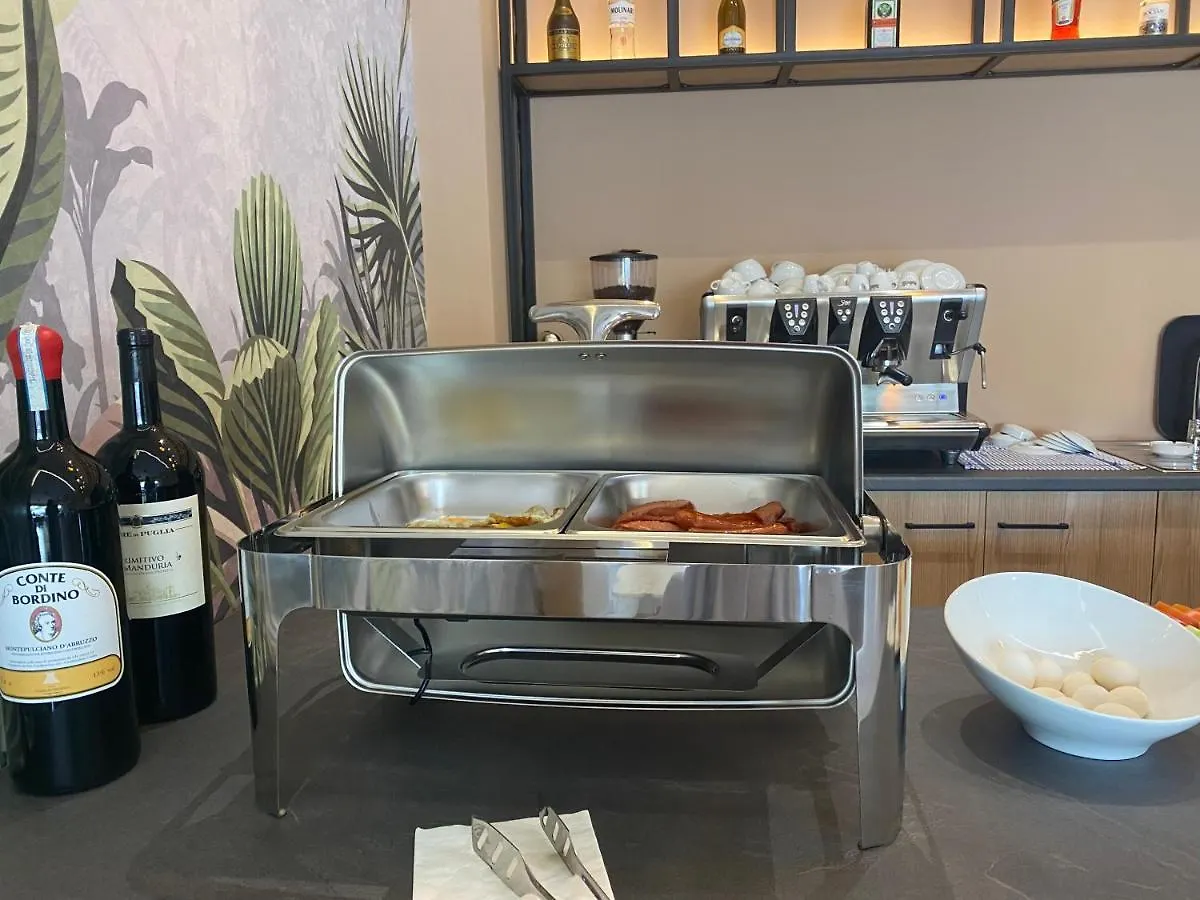 Toto Boutique Hotel & Apartments