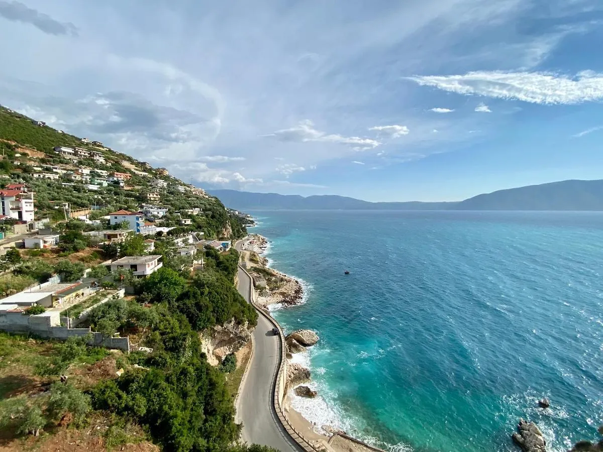 Toto Boutique Hotel & Apartments